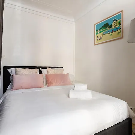 Jardin Du Luxembourg & Pantheon - Cityapartmentstay Paris